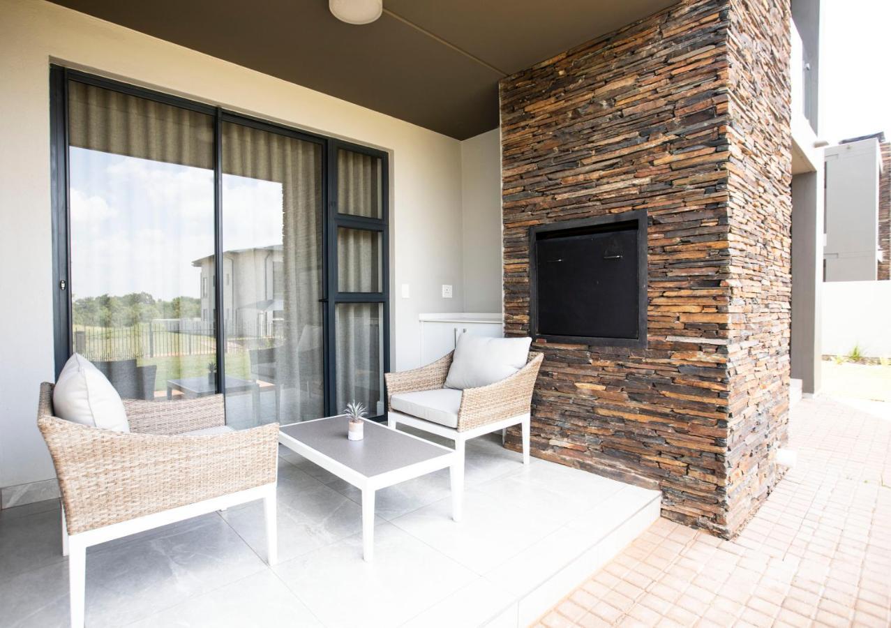 The Serengeti Lodgeケンプトンパーク エクステリア 写真